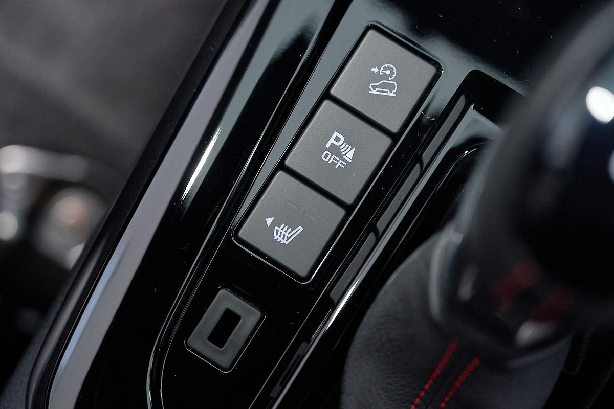 2025 Isuzu D-MAX X-TERRAIN 4X4