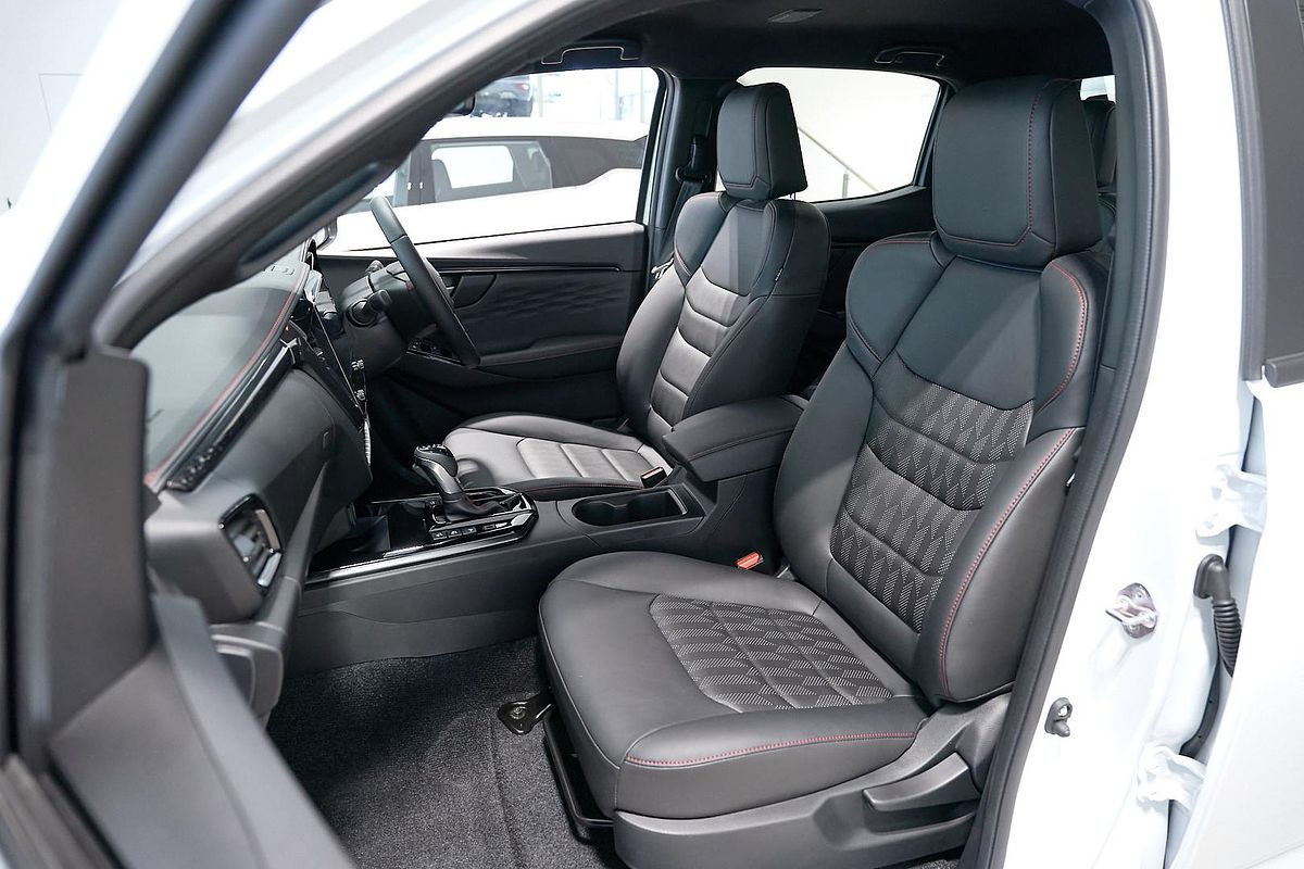 2025 Isuzu D-MAX X-TERRAIN 4X4