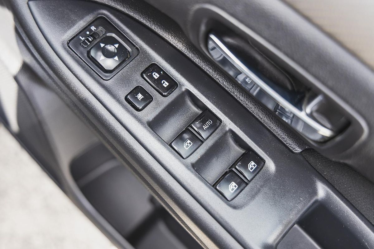 2016 Mitsubishi Outlander LS ZK
