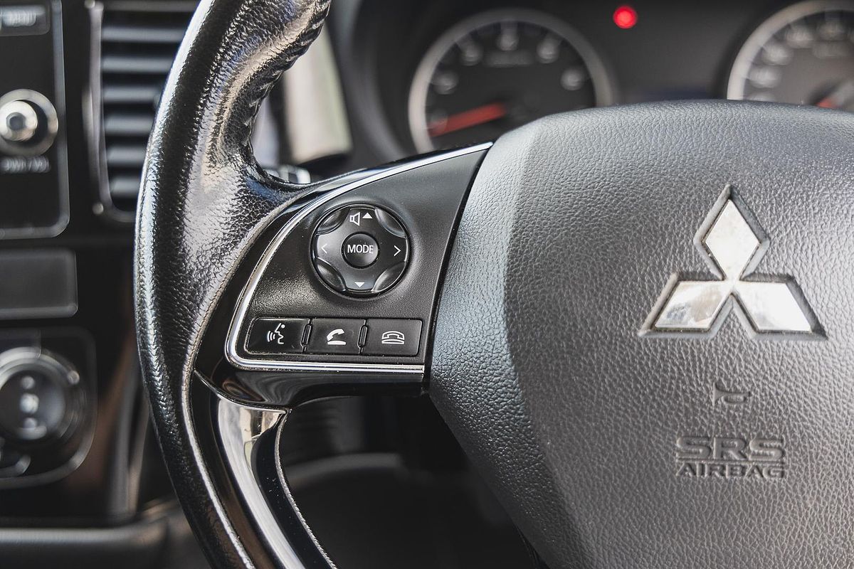 2016 Mitsubishi Outlander LS ZK
