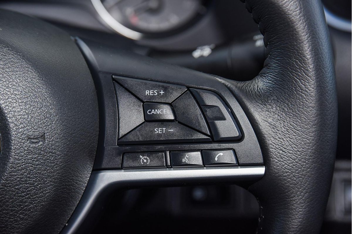 2024 Nissan Navara ST D23 4X4
