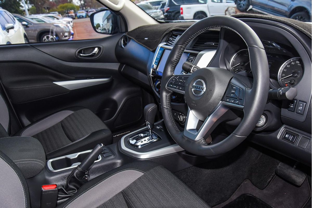 2024 Nissan Navara ST D23 4X4