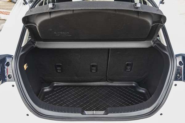 2015 Mazda 2 Maxx DJ Series