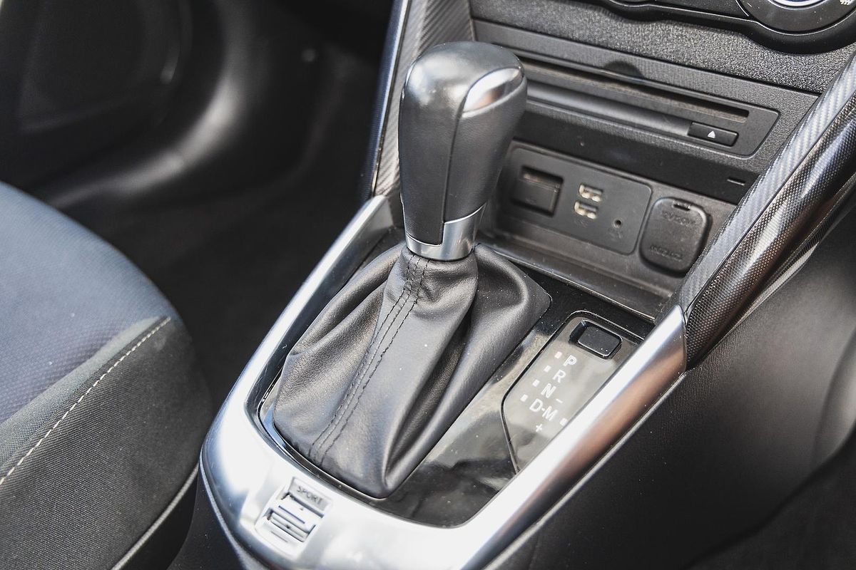 2015 Mazda 2 Maxx DJ Series