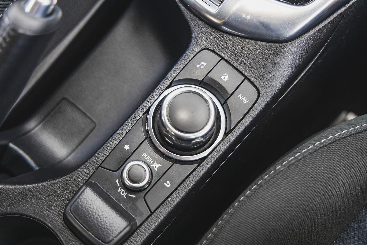2015 Mazda 2 Maxx DJ Series