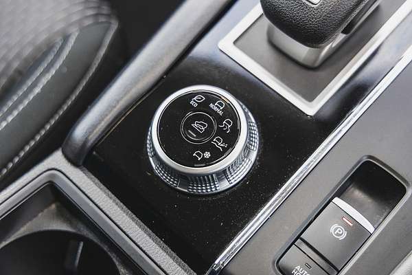 2022 Mitsubishi Outlander ES ZM