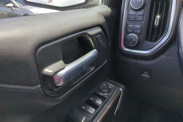 2021 Chevrolet Silverado RST