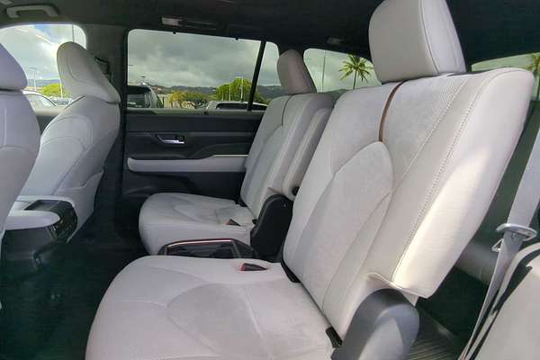 2024 Toyota Grand Highlander Hybrid MAX Limited