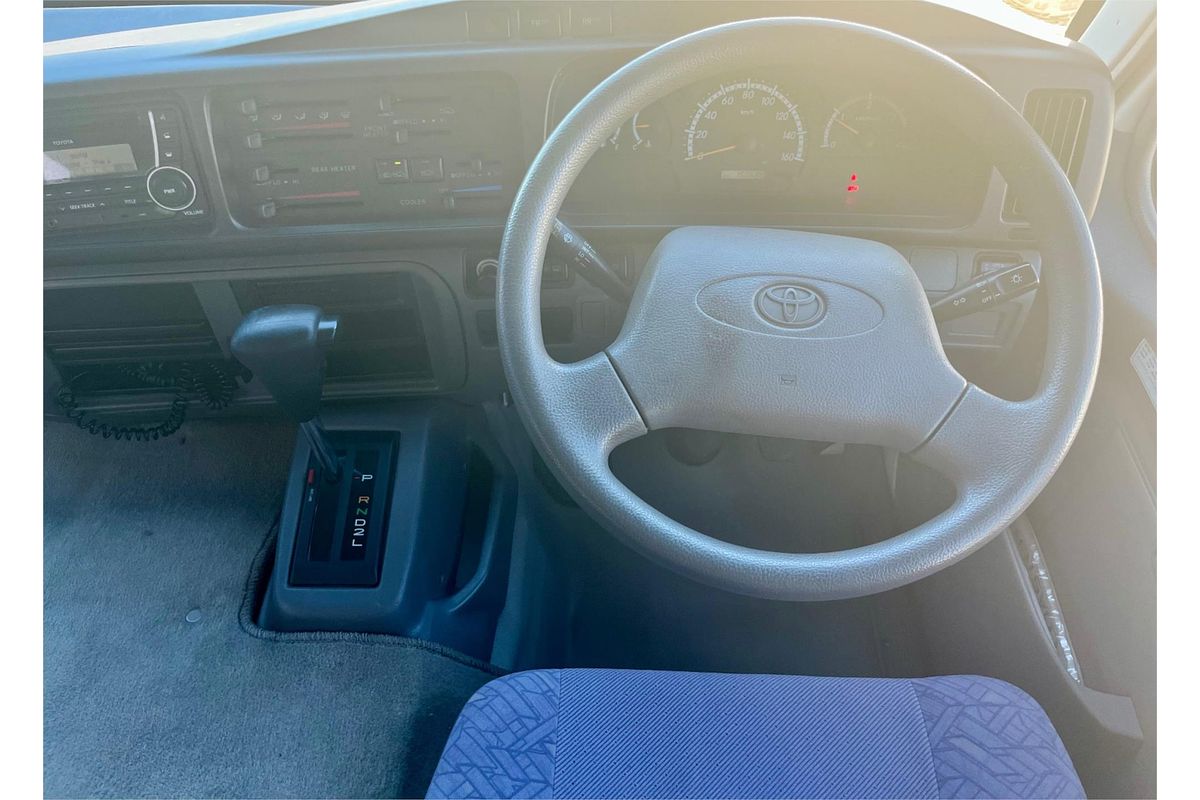 2013 Toyota Coaster Deluxe XZB50R