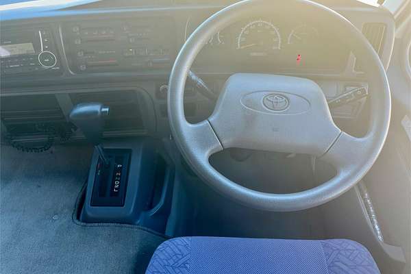 2013 Toyota Coaster Deluxe XZB50R