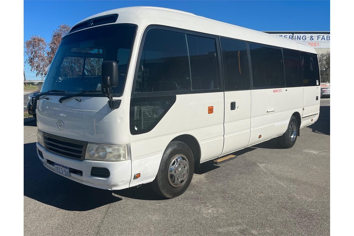 2013 Toyota Coaster DELUXE (LWB) XZB50R 07 UPGRADE