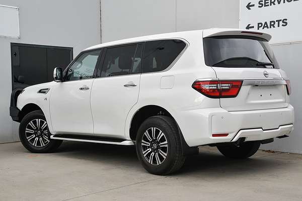 2024 Nissan Patrol Ti Y62