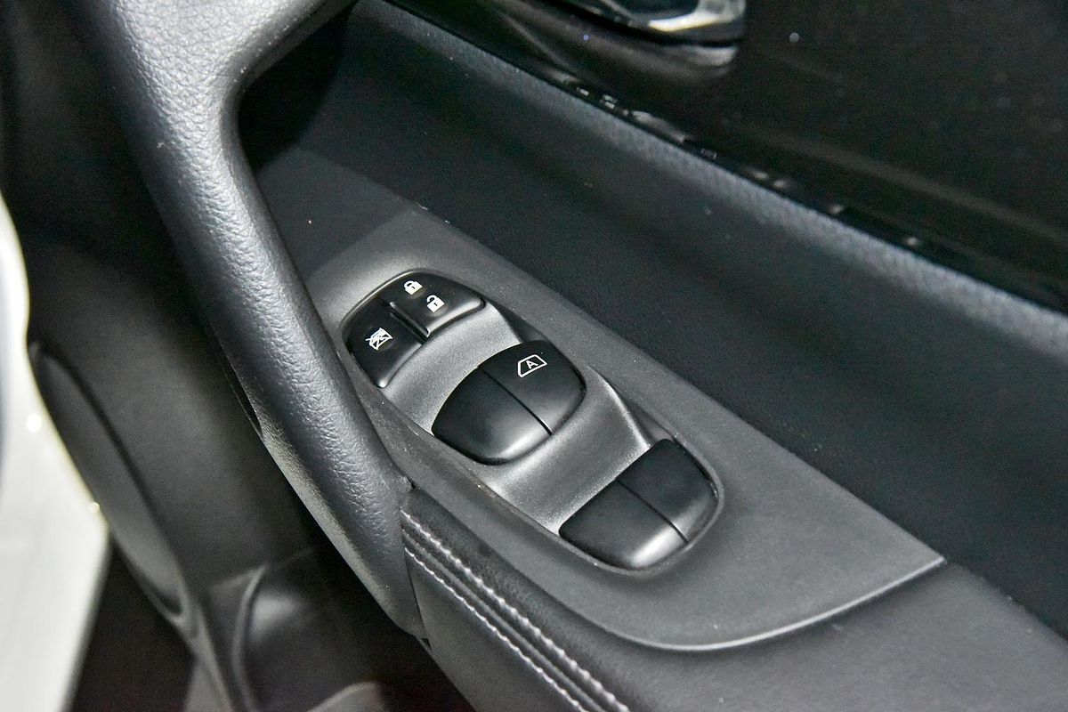 2019 Nissan X-TRAIL ST-L T32 Series II