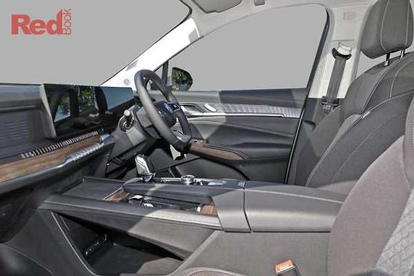 2025 MG QS Excite IS31