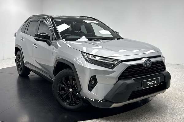 2024 Toyota RAV4 XSE AXAH54R
