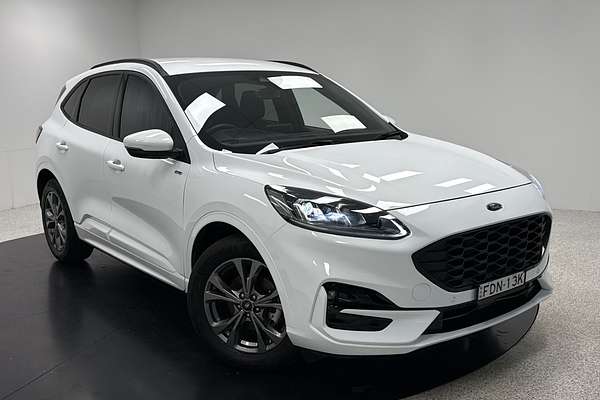2023 Ford Escape ST-Line ZH