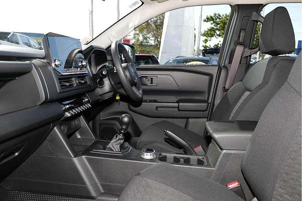 2025 Mitsubishi Triton GLX MV 4X4