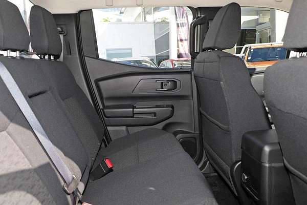 2025 Mitsubishi Triton GLX MV 4X4