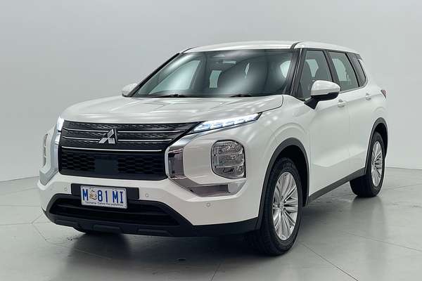 2022 Mitsubishi Outlander ES ZM