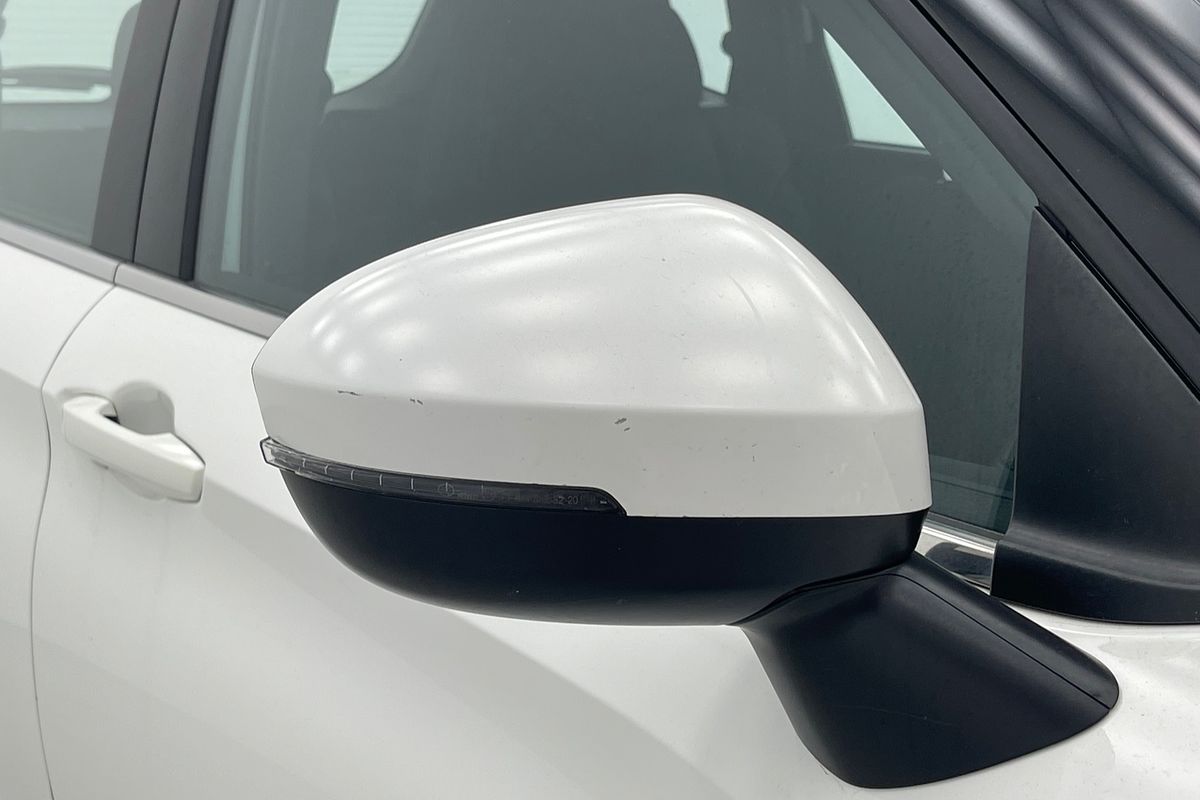 2022 Mitsubishi Outlander ES ZM