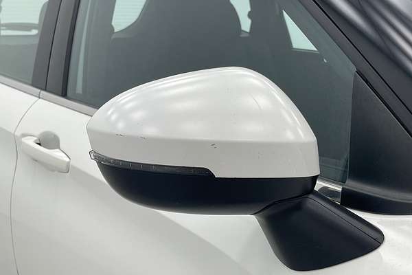 2022 Mitsubishi Outlander ES ZM