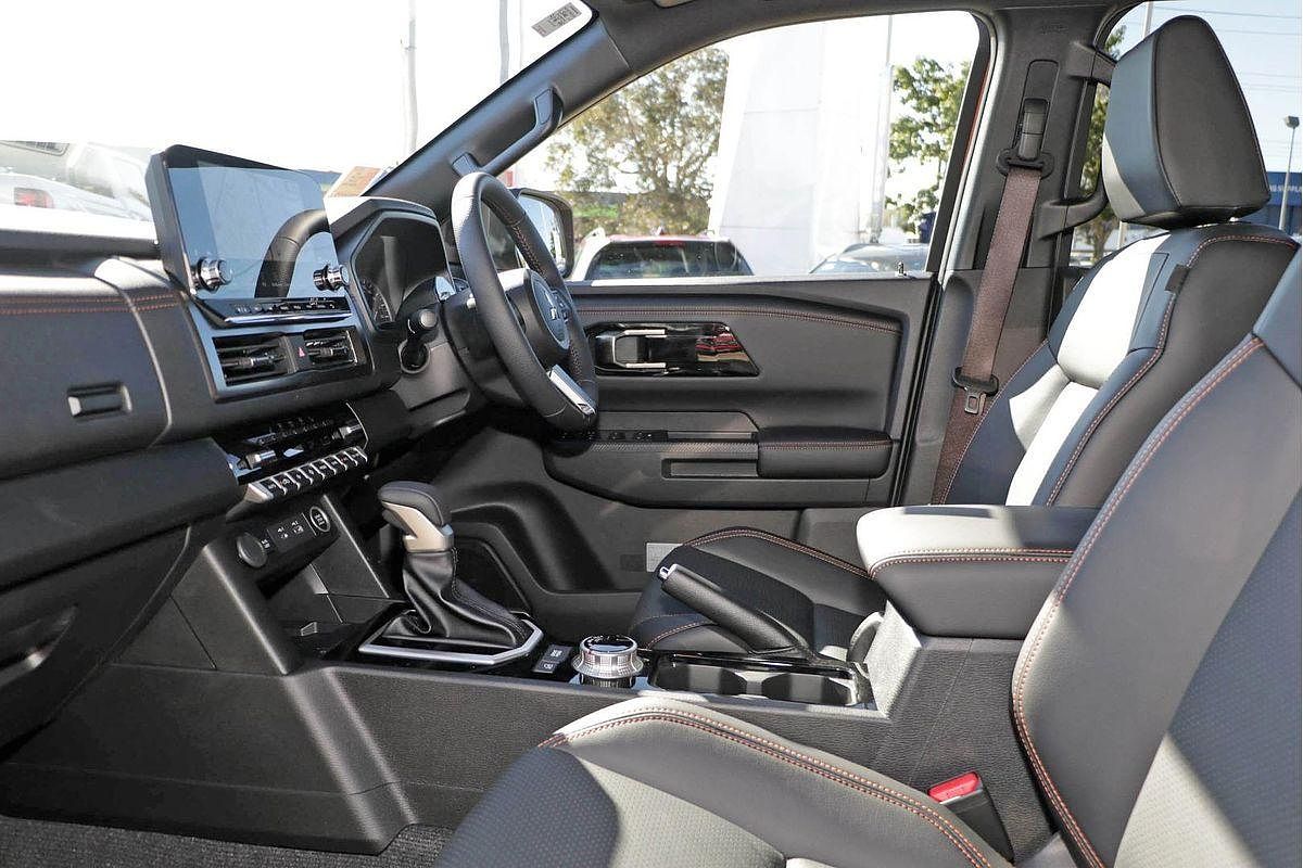 2025 Mitsubishi Triton GSR MV 4X4