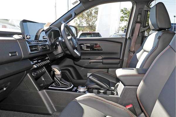 2025 Mitsubishi Triton GSR MV 4X4