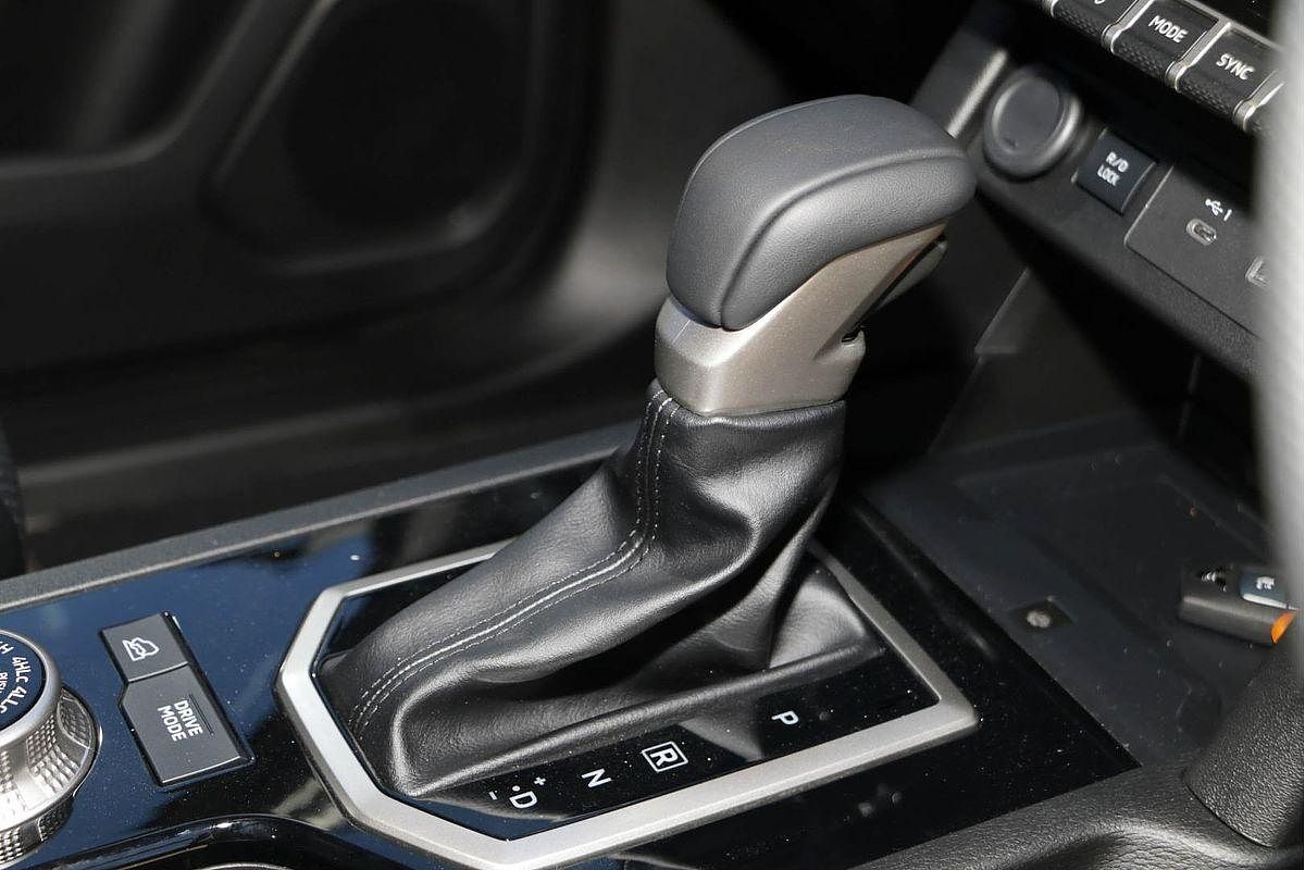 2025 Mitsubishi Triton GSR MV 4X4