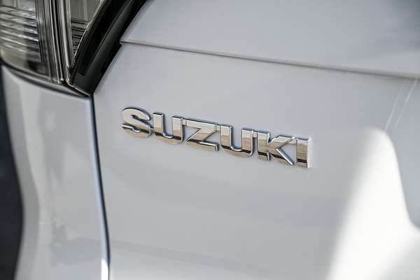 2023 Suzuki S-Cross ALLGRIP Prestige JYB