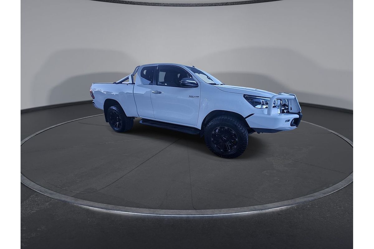 2020 Toyota Hilux SR5 GUN126R 4X4