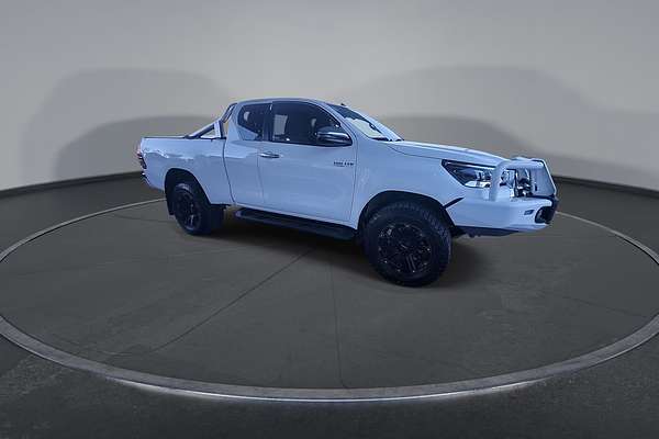 2020 Toyota Hilux SR5 GUN126R 4X4
