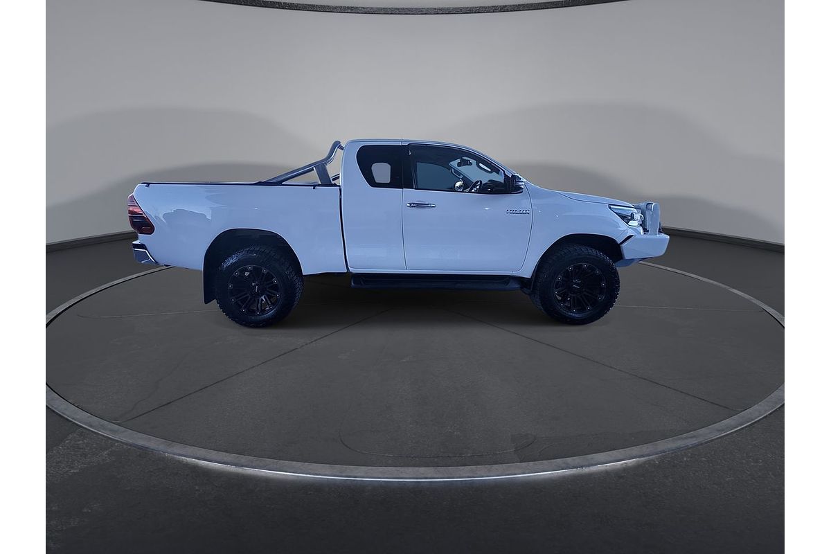 2020 Toyota Hilux SR5 GUN126R 4X4