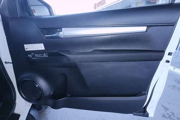2020 Toyota Hilux SR5 GUN126R 4X4