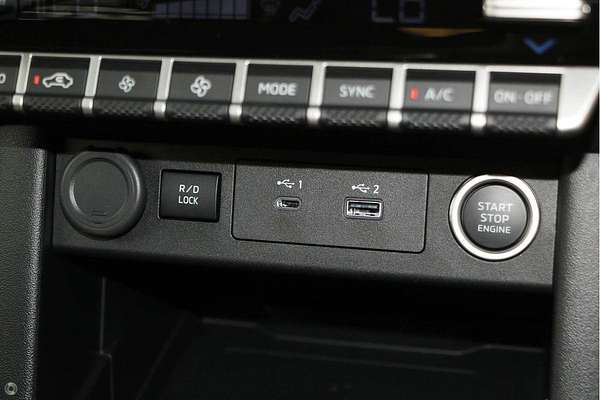 2024 Mitsubishi Triton GSR MV 4X4