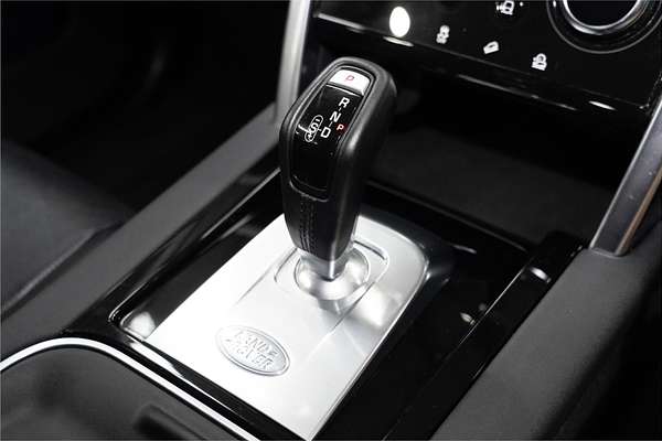 2020 Land Rover Discovery Sport D150 S L550