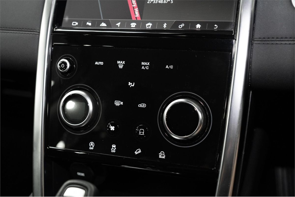 2020 Land Rover Discovery Sport D150 S L550