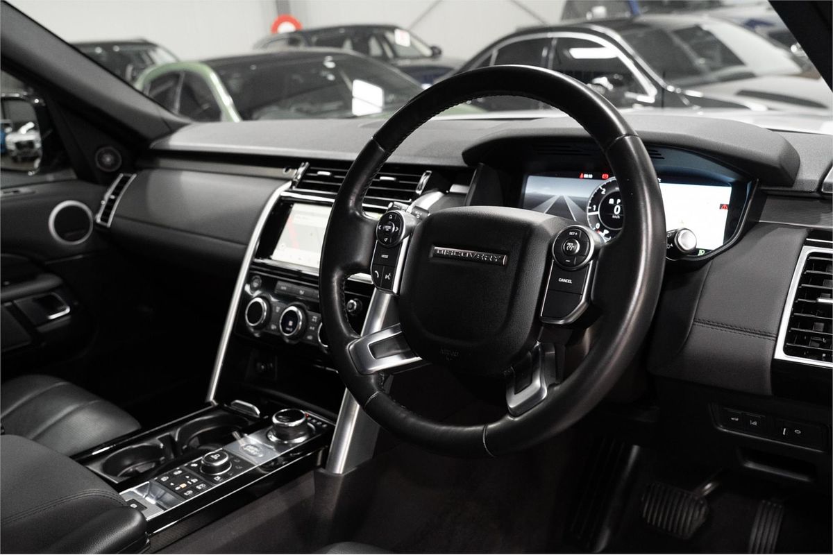 2018 Land Rover Discovery SD4 HSE Series 5