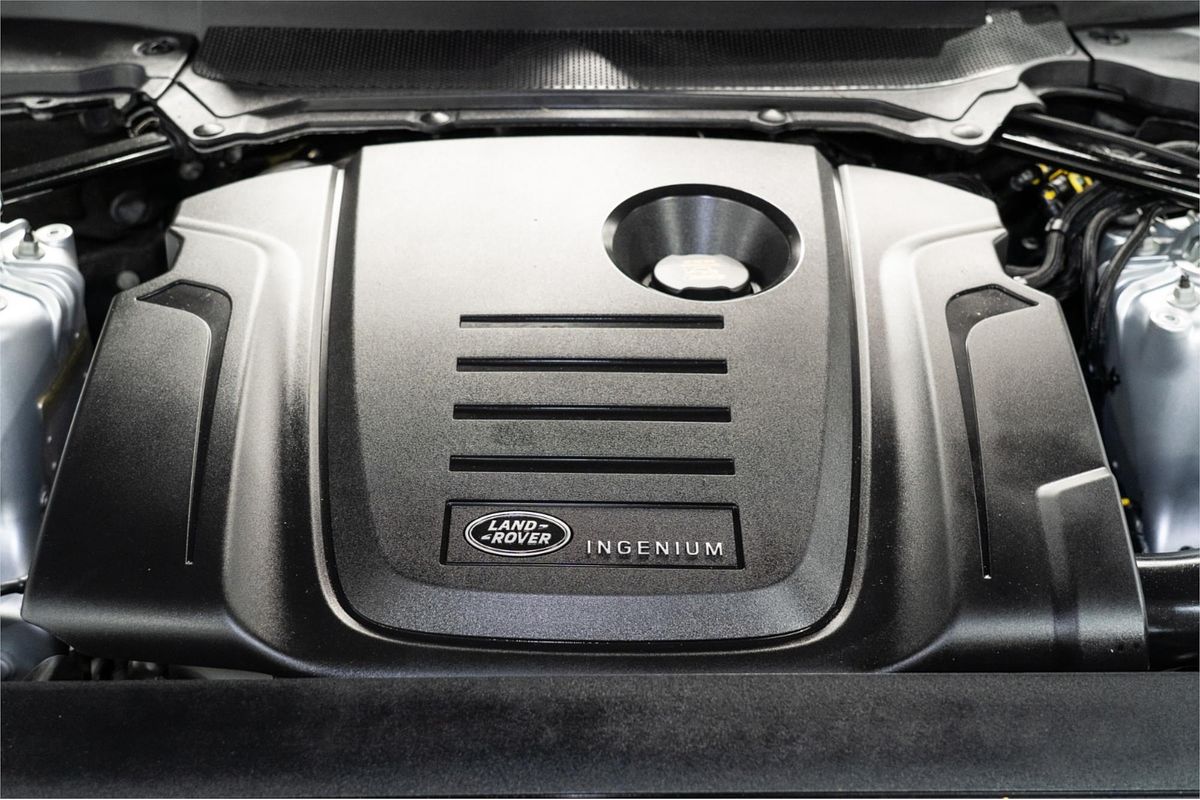 2018 Land Rover Discovery SD4 HSE Series 5