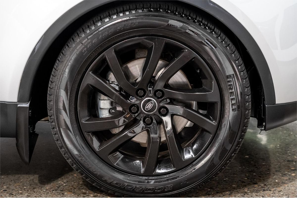 2018 Land Rover Discovery SD4 HSE Series 5