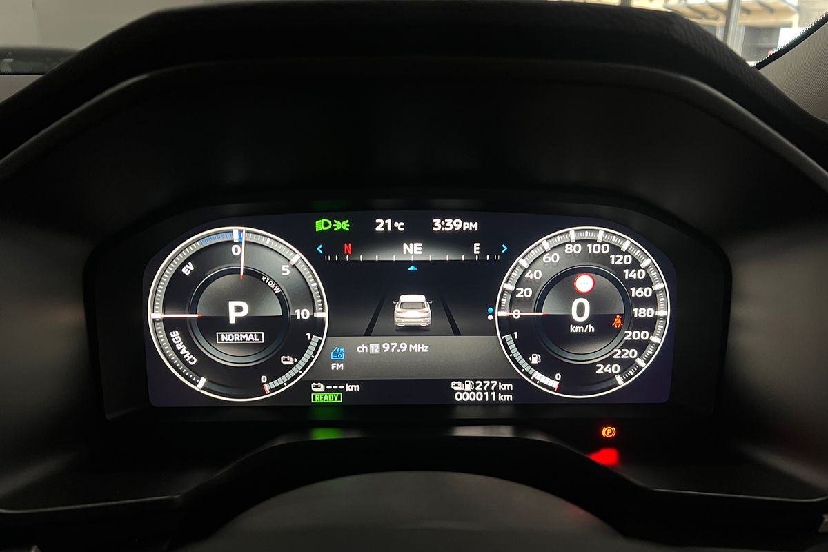 2024 Mitsubishi Outlander PHEV Exceed ZM