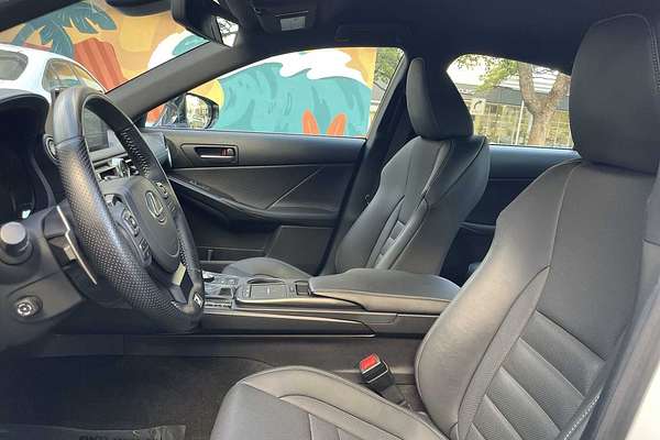 2022 Lexus IS F SPORT