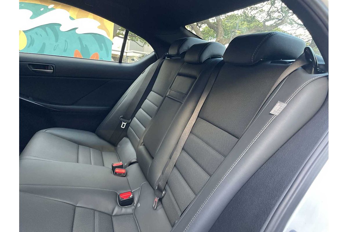 2022 Lexus IS F SPORT