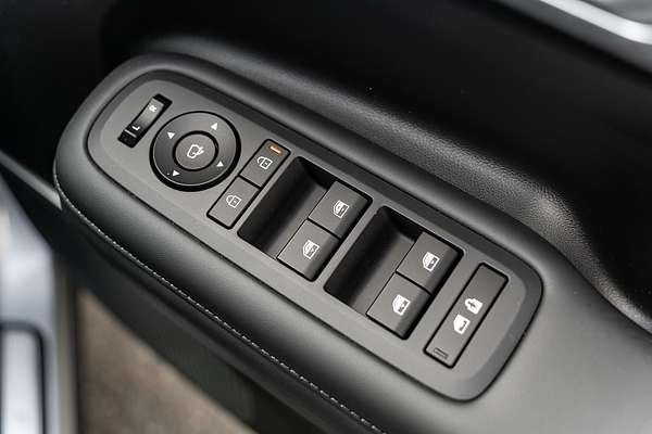 2025 Hyundai Santa Fe Hybrid Elite MX5.V1