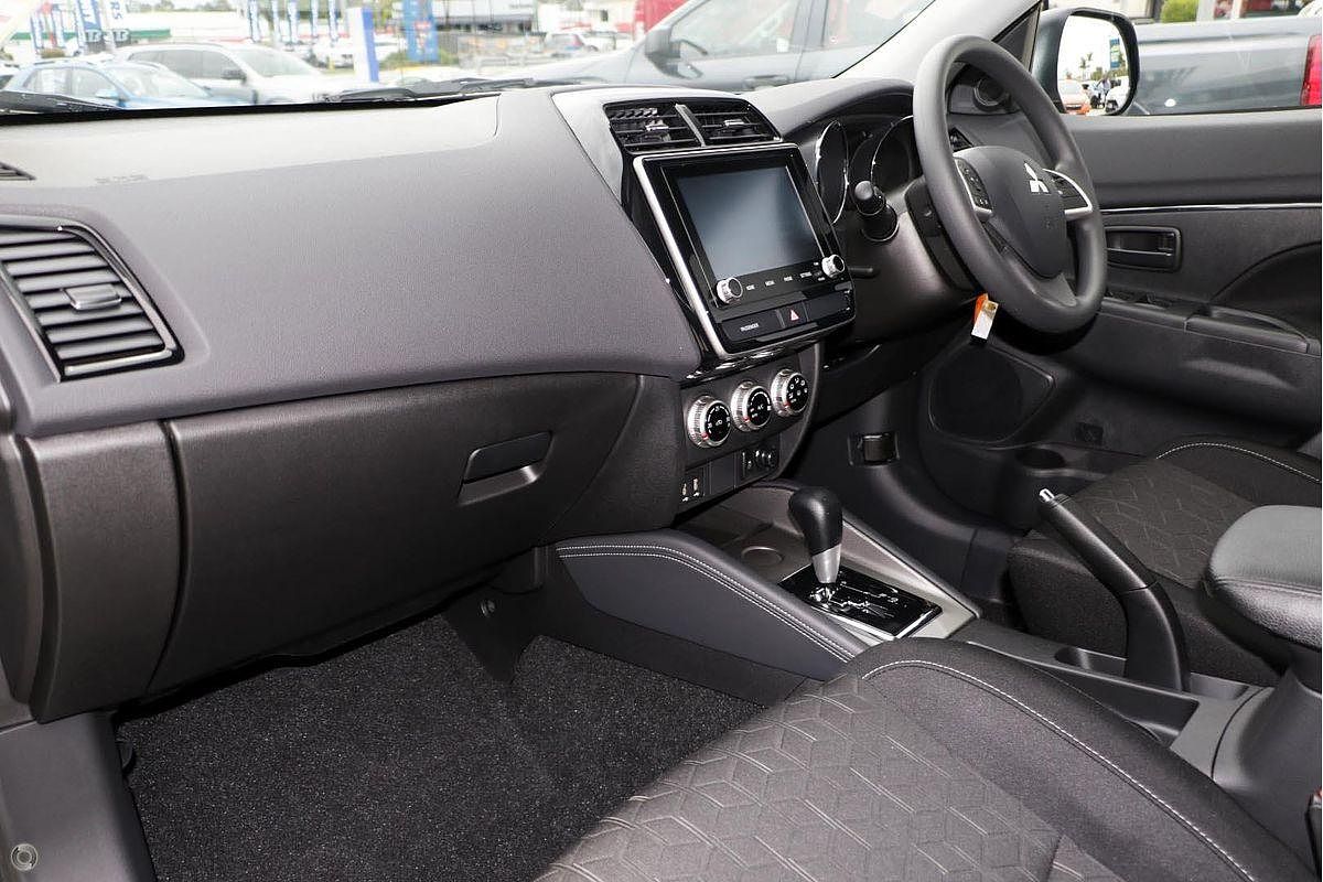 2024 Mitsubishi ASX ES XD