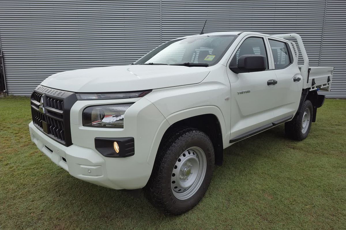 2025 Mitsubishi Triton GLX MV 4X4
