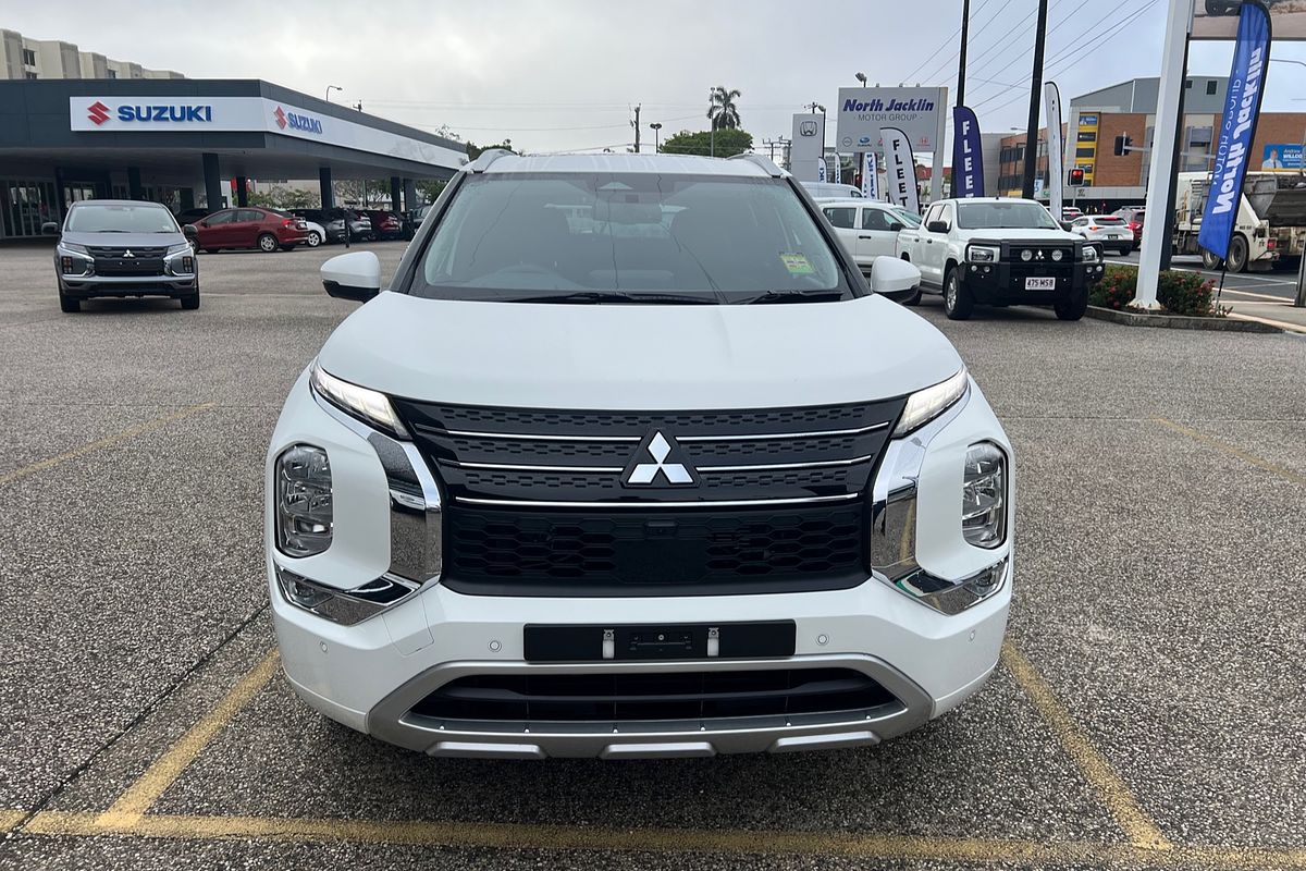 2024 Mitsubishi Outlander PHEV Exceed ZM