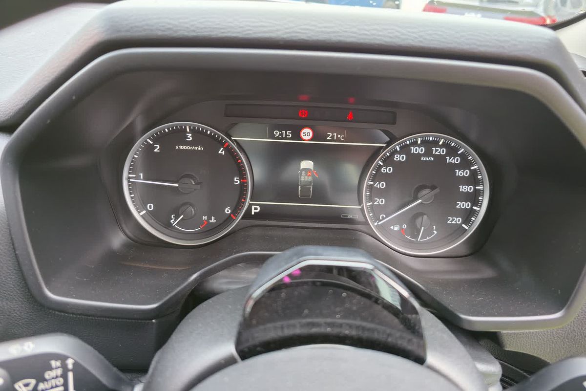 2025 Mitsubishi Triton GLX MV 4X4