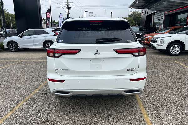 2024 Mitsubishi Outlander PHEV Exceed ZM