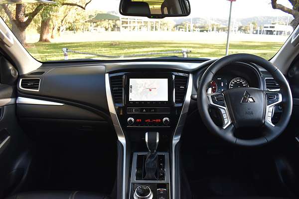 2022 Mitsubishi Pajero Sport GLS QF