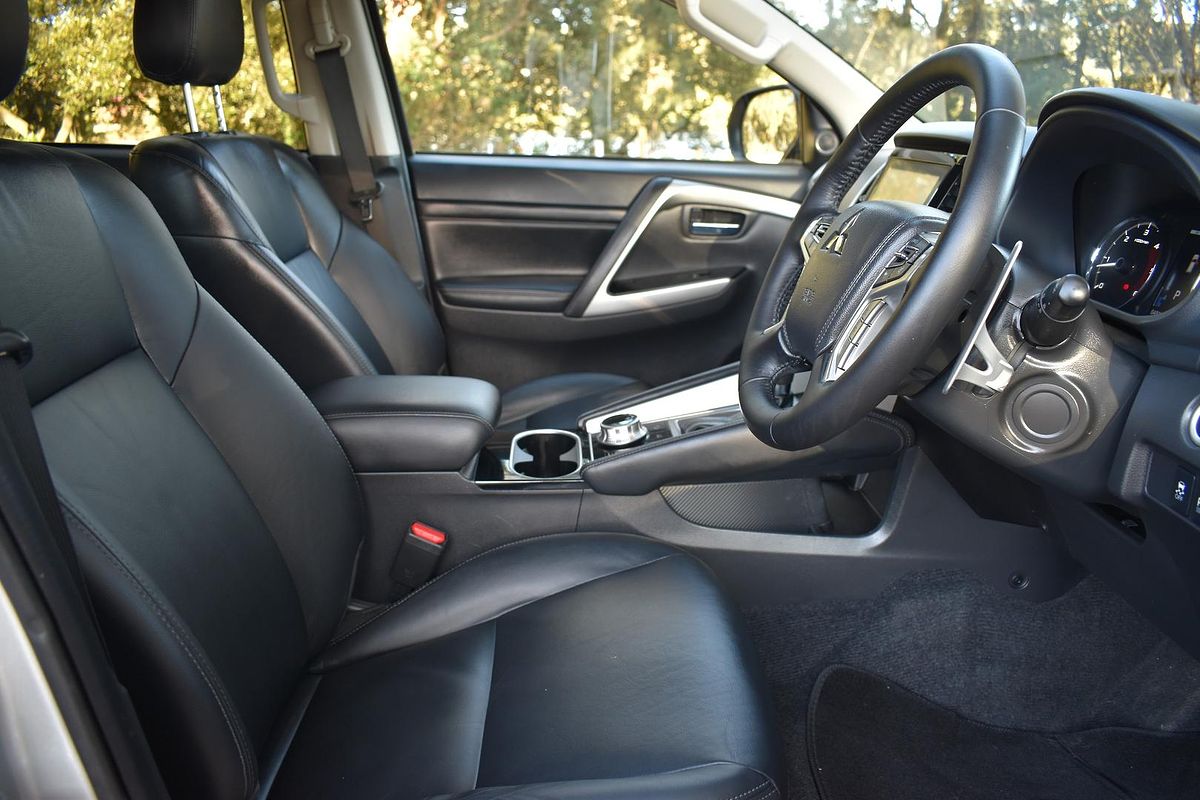 2022 Mitsubishi Pajero Sport GLS QF